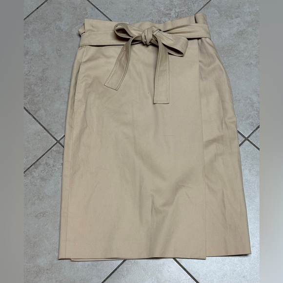 Carolina Herrera Cream Textured Fabric Skirt Size 0